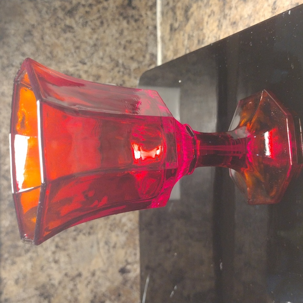 Independence Ruby Glassware - Picture 2 of 6
